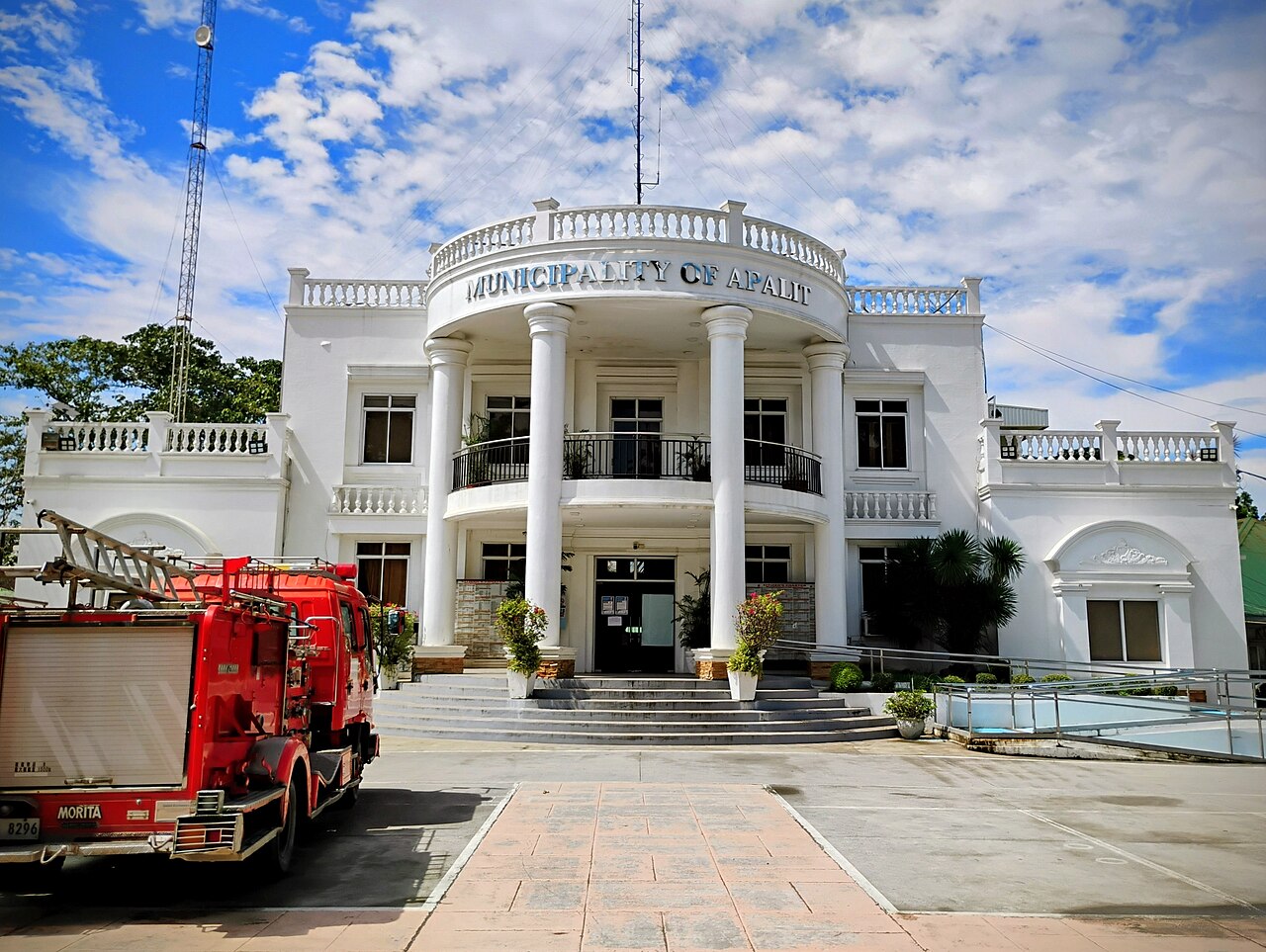 apalit municipal hall, pampanga, sep 2025